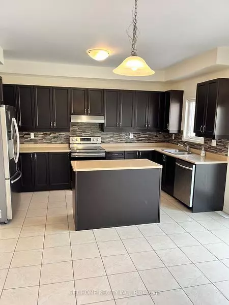 Oshawa, ON L1K 0X3,1708 Douglas Langtree DR