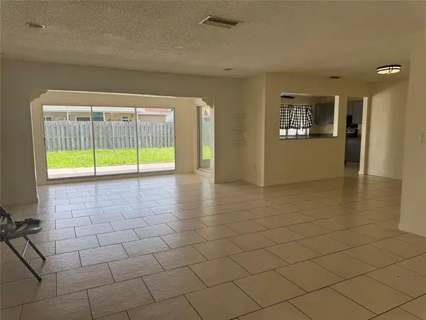 9651 Sunset Strip, Sunrise, FL 33322