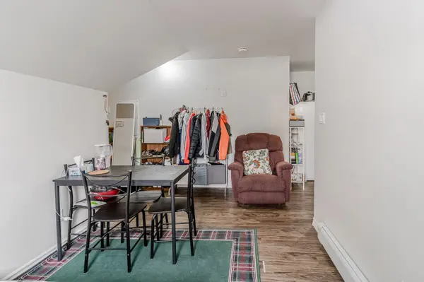 Barrie, ON L4N 1T9,42 Toronto ST #4