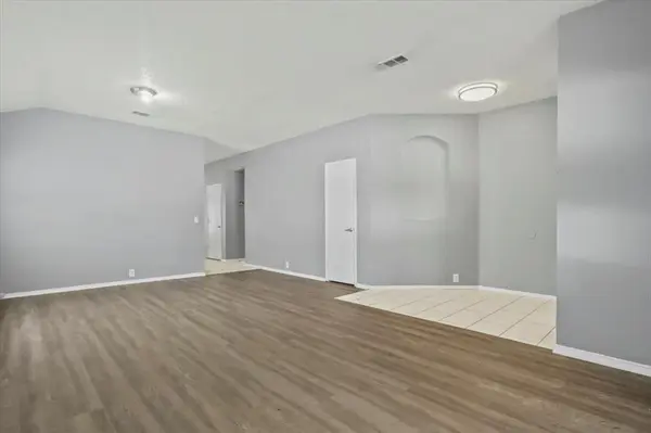 Dallas, TX 75217,2023 Earnhardt Way