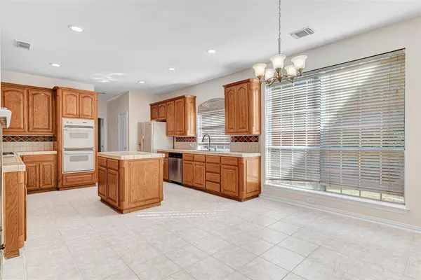 Plano, TX 75074,2221 Country Club Drive