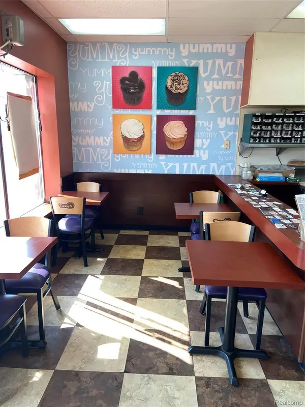 Lake Orion, MI 48362,700 S LAPEER RD