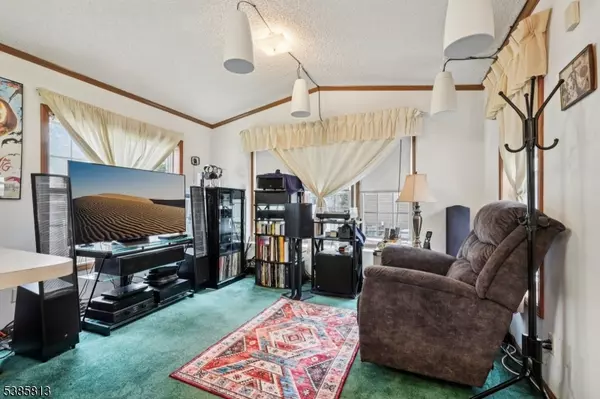 Mahwah Twp., NJ 07430,600 Pulis Ave #83