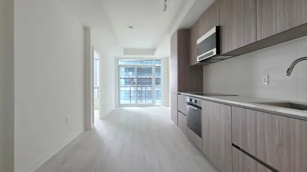 120 Broadway AVE #1606, Toronto C10, ON M4P 0E9