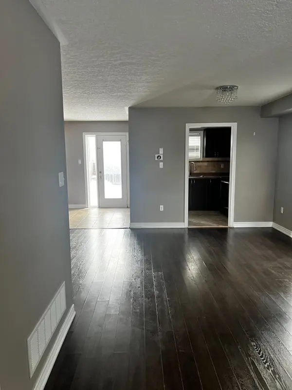 Essa, ON L0M 1B4,9 Admiral CRES