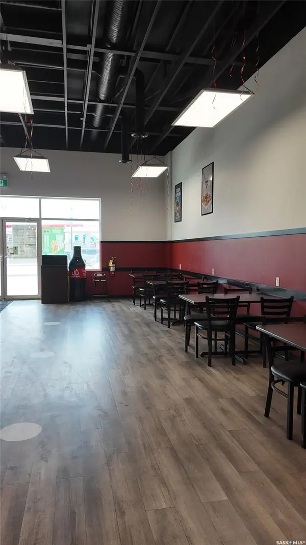 Saskatoon, SK S7K 2C3,402 2nd AVENUE N #110