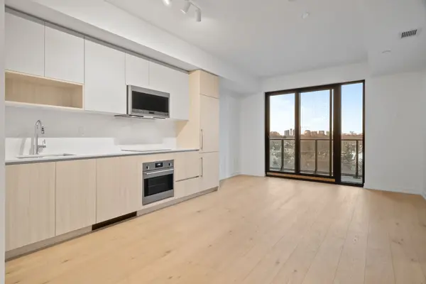 Toronto W07, ON M8Z 1N4,801 The Queensway N/A #602