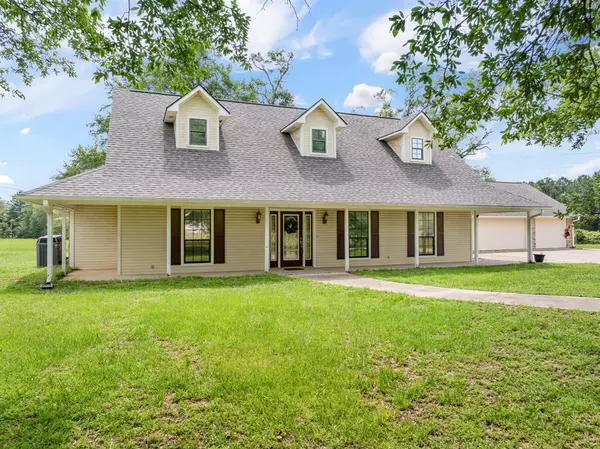 11822 County Road 283 E, Whitehouse, TX 75791