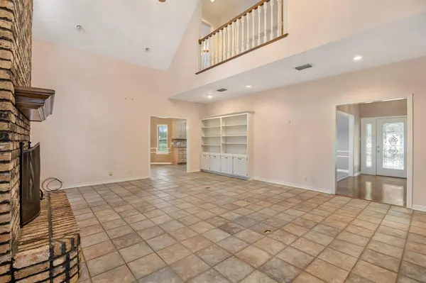 Whitehouse, TX 75791,11822 County Road 283 E