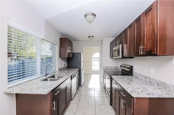 Dallas, TX 75249,7235 Long Canyon Trail