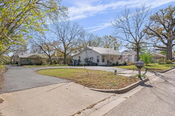 1200/1190 Big Rock Street, Canton, TX 75103