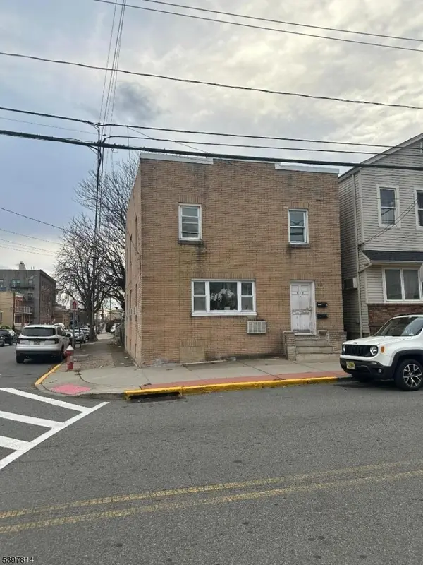 Fairview Boro, NJ 07022,410 Cliff St