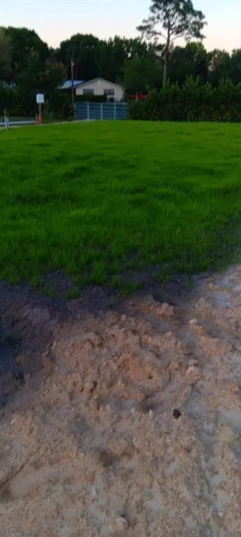 Okeechobee, FL 34972,2516 US Highway 98