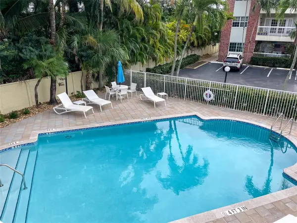 Fort Lauderdale, FL 33316,2424 SE 17th St #211B