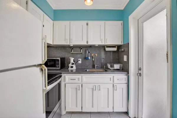 Fort Lauderdale, FL 33306,2847-2853 NE 30 St