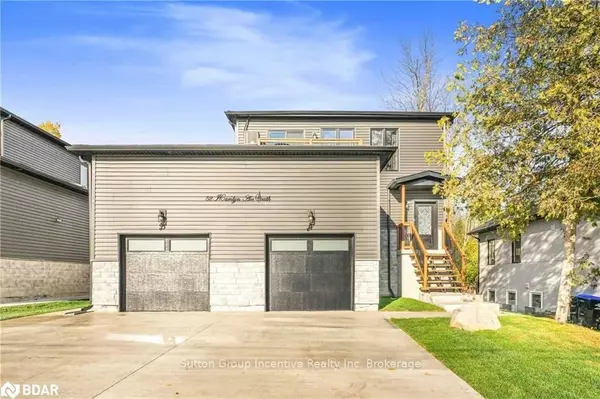 52 Marilyn AVE S, Wasaga Beach, ON L9Z 2Y1