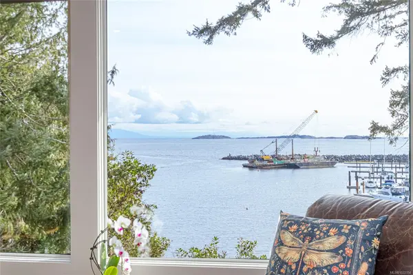 Nanoose Bay, BC V9P 9H9,3483 Schooner Rd