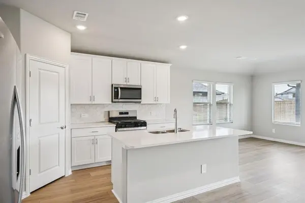 Lavon, TX 75166,1036 Eagle Run Lane