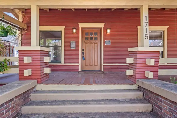 Fort Worth, TX 76110,1715 College Avenue