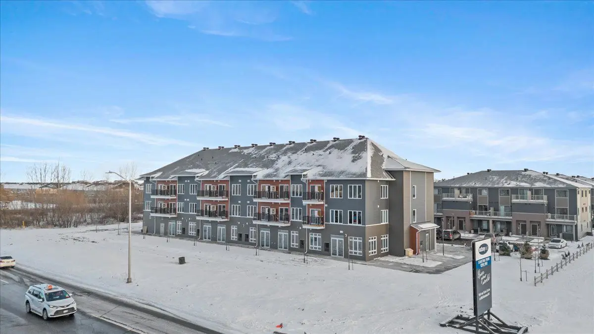 Orleans - Cumberland And Area, ON K4A 5T8,3600 Brian Coburn BLVD #204