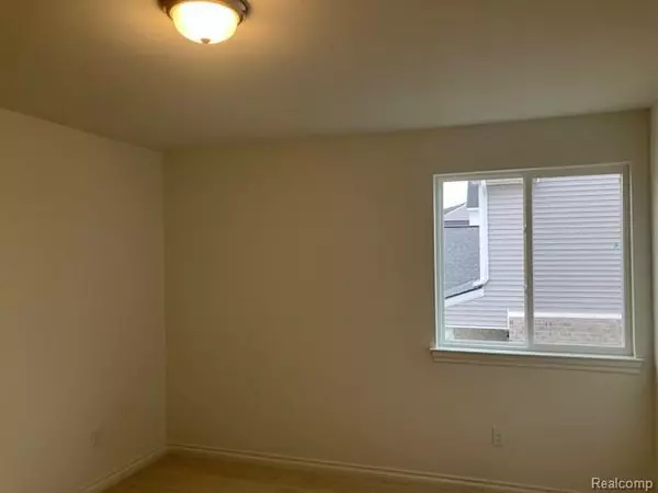 Ypsilanti, MI 48198,1896 Maggie LN