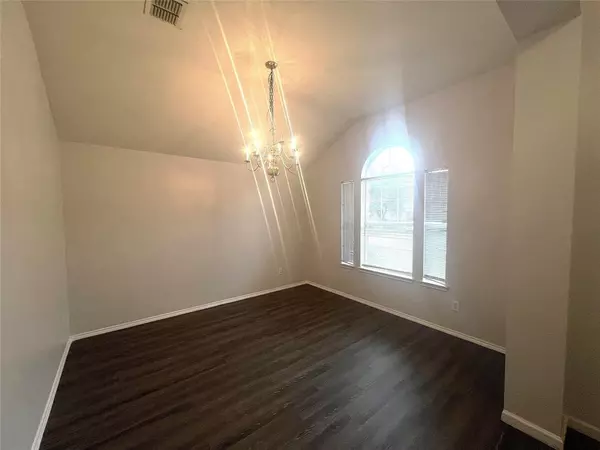 Dallas, TX 75253,1923 Pin Oak Lane