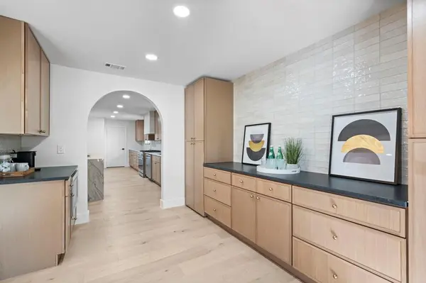 Dallas, TX 75214,4927 Creighton Drive