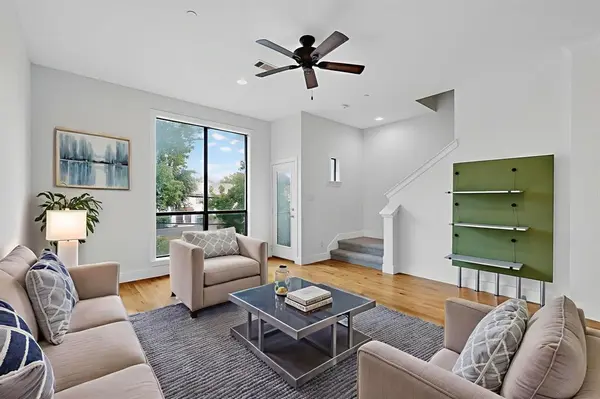 Dallas, TX 75219,4211 Rawlins Street #528