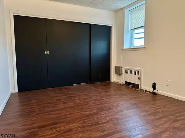 Lyndhurst Twp., NJ 07071,530 Valley Brook Ave