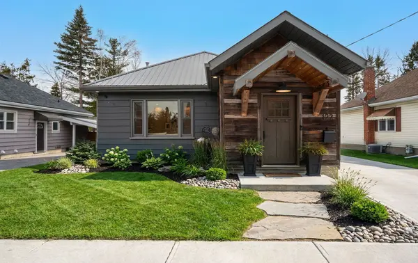 Barrie, ON L4M 1Z5,122 Queen ST