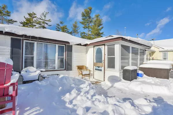 Kawartha Lakes, ON L0K 1W0,241 Avery Point RD