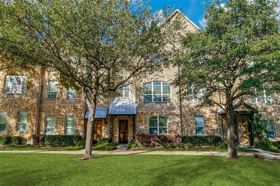 515 W Royal Lane, Irving, TX 75039