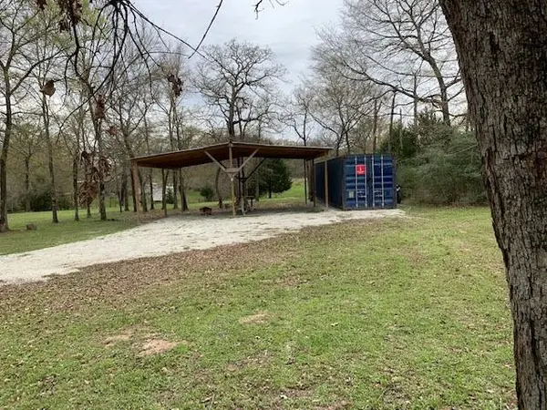 Groesbeck, TX 76642,184 LCR 752A