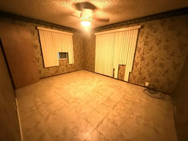 Fort Pierce, FL 34950,314 N 21st St