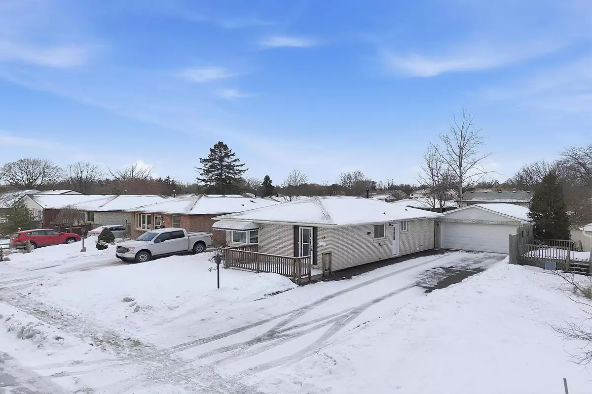 London East, ON N5V 1L4,64 Jena CRES