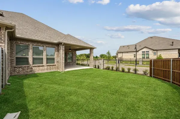 Crowley, TX 76036,1017 Daisy Way