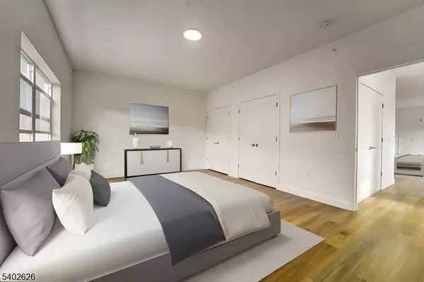 Paterson City, NJ 07503,48 Chadwick St #402