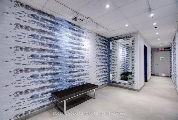 Toronto C02, ON M4W 2L9,1174 Yonge ST #203