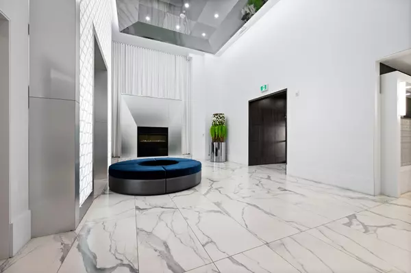 Grimsby, ON L3M 0J1,16 Concord PL #629