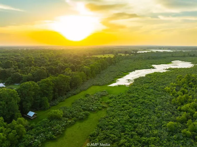 1180 County Road 2099, Liberty, TX 77575