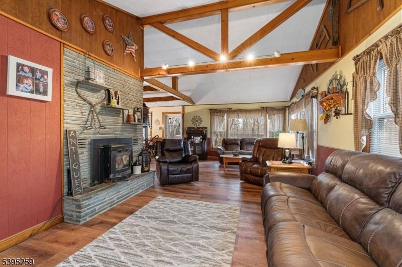 3 Volker Ln, Sandyston Twp., NJ 07827