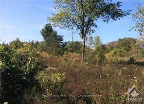 49 Rideau AVE N, Montague, ON K7A 4W1