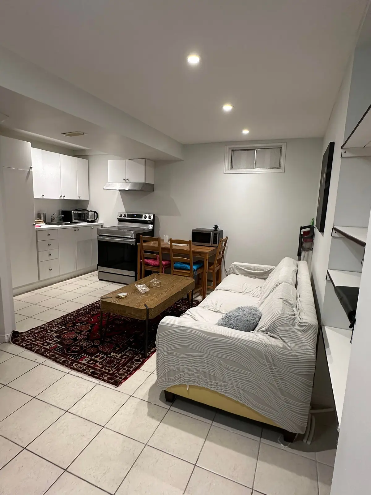 Aurora, ON L4G 5W5,82 Valhalla CT