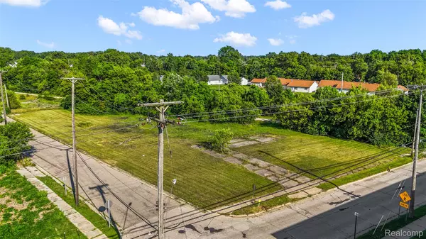 Pontiac, MI 48341,000 Lake Street