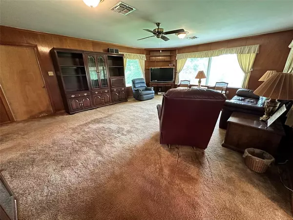 Hosston, LA 71043,6190 Kirby Trail