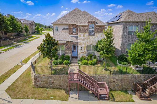 5117 Wakefield Drive, Irving, TX 75038
