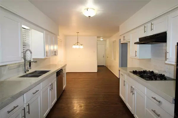 Dallas, TX 75228,3132 Dorrington Drive