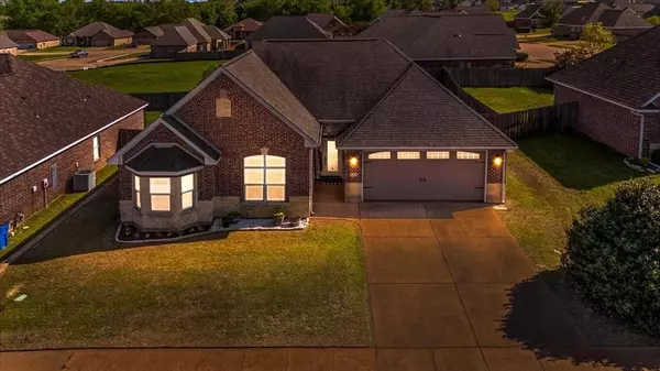 Lindale, TX 75771,700 White Bear Trail