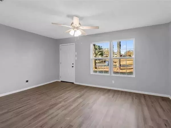 Denison, TX 75021,732 E Morton Street