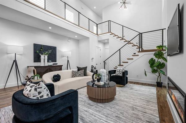 Dallas, TX 75223,1014 Grandview Avenue